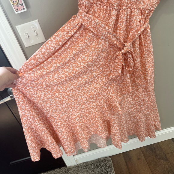 Shein 4XL Peach Floral Faux Wrap Midi Dress - Picture 6 of 6